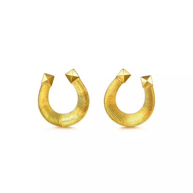 CHOW SANG SANG 999 Gold Essence Horse shoe-Inspired Earrings for Women 96140E